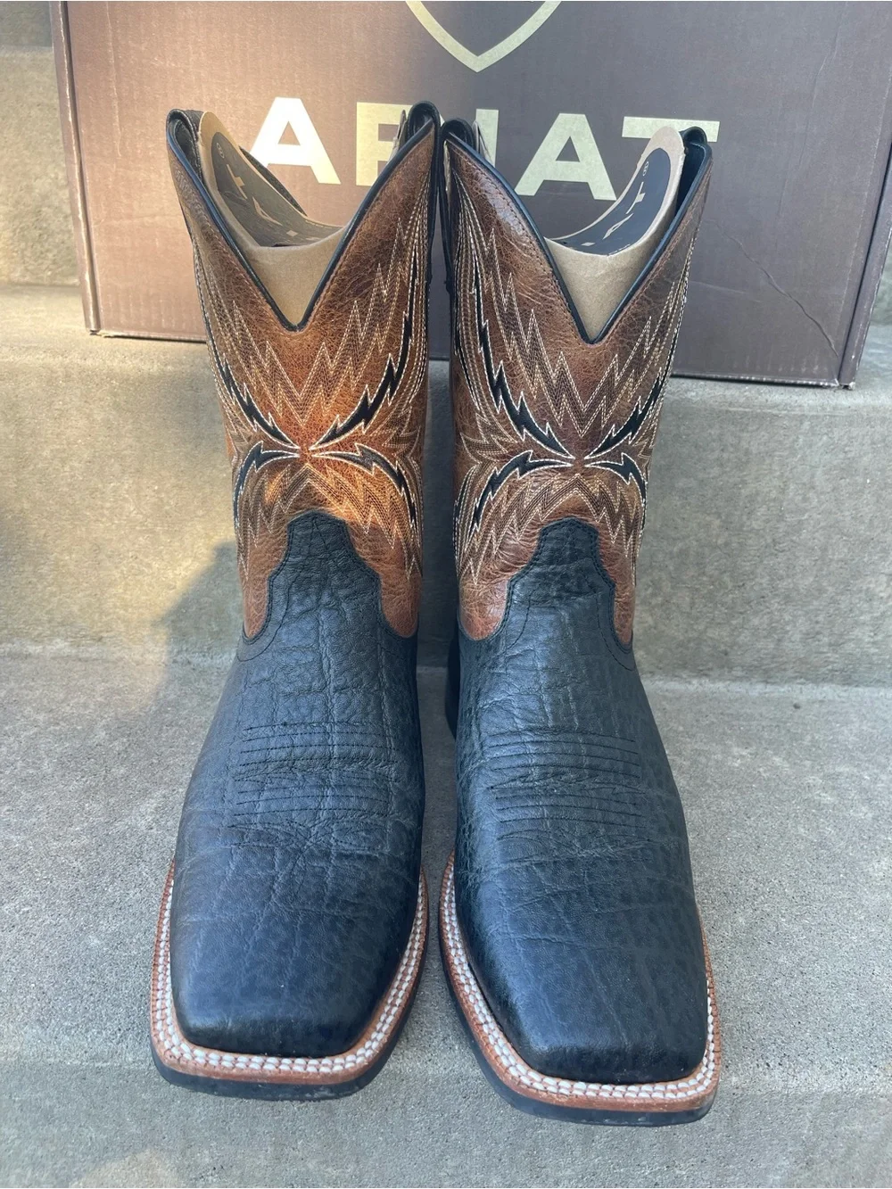 Ariat Men’s Black Tan Arena Rebound Western Rodeo Size 11 D Medium Boots